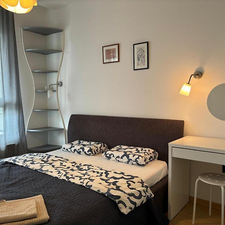 Apartman Vivi ซาเกร็บ ภายนอก รูปภาพ
